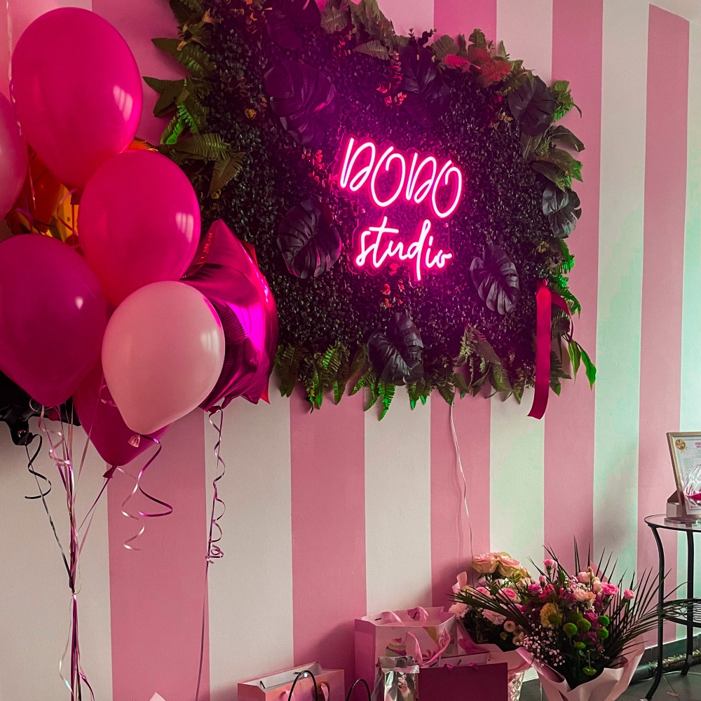 neon salon kosmetyczny